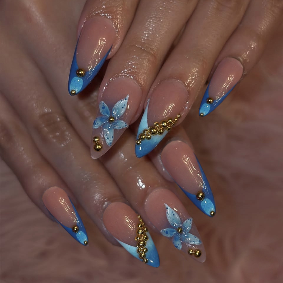 Nail Art Quirky - 핑크 블루 꽃무늬 메탈 비즈 라인스톤