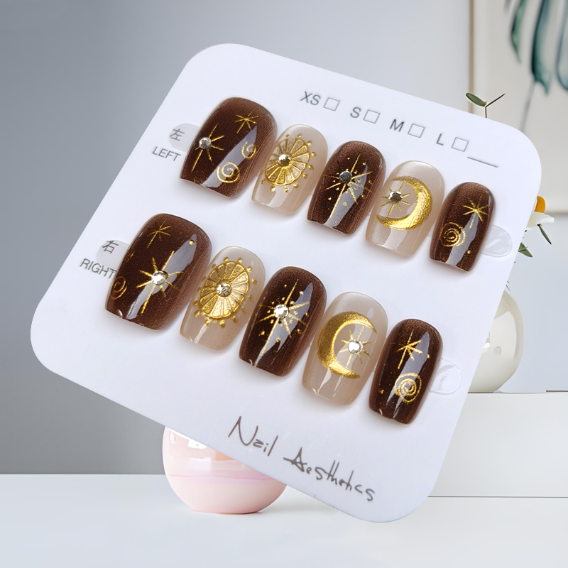 10개입 가을 겨울 브라운 시리즈 3D 라인스톤 금박  - Nail Art Quirky 리뷰 및 가격
